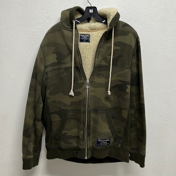 Abercrombie & Fitch Other - Abercrombie & Fitch Sherpa Hoodie Size M